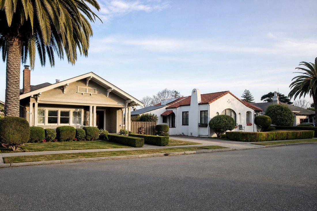 Craftsman and Spanish revival bungalows on a San Leandro street